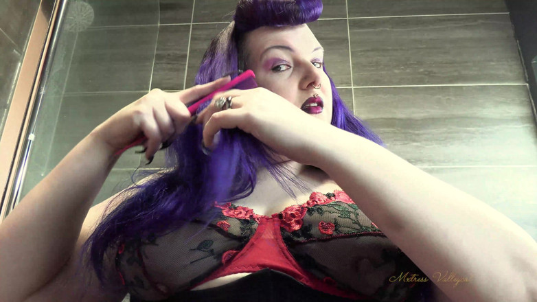 Mxtress Valleycat: Purple Pin up Tease