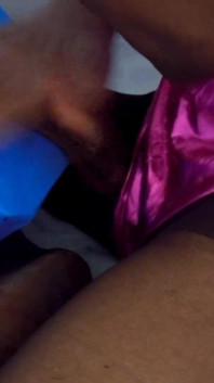 Femboy tiener Paypal logo penetratie masturbatie stript turnpakje panty