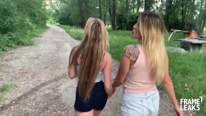 Pinko Club: Marica a Tina Chanelle šukali na poli