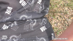 Miley Weasel: Söt tjej band upp sig själv och blev knullad offentligt