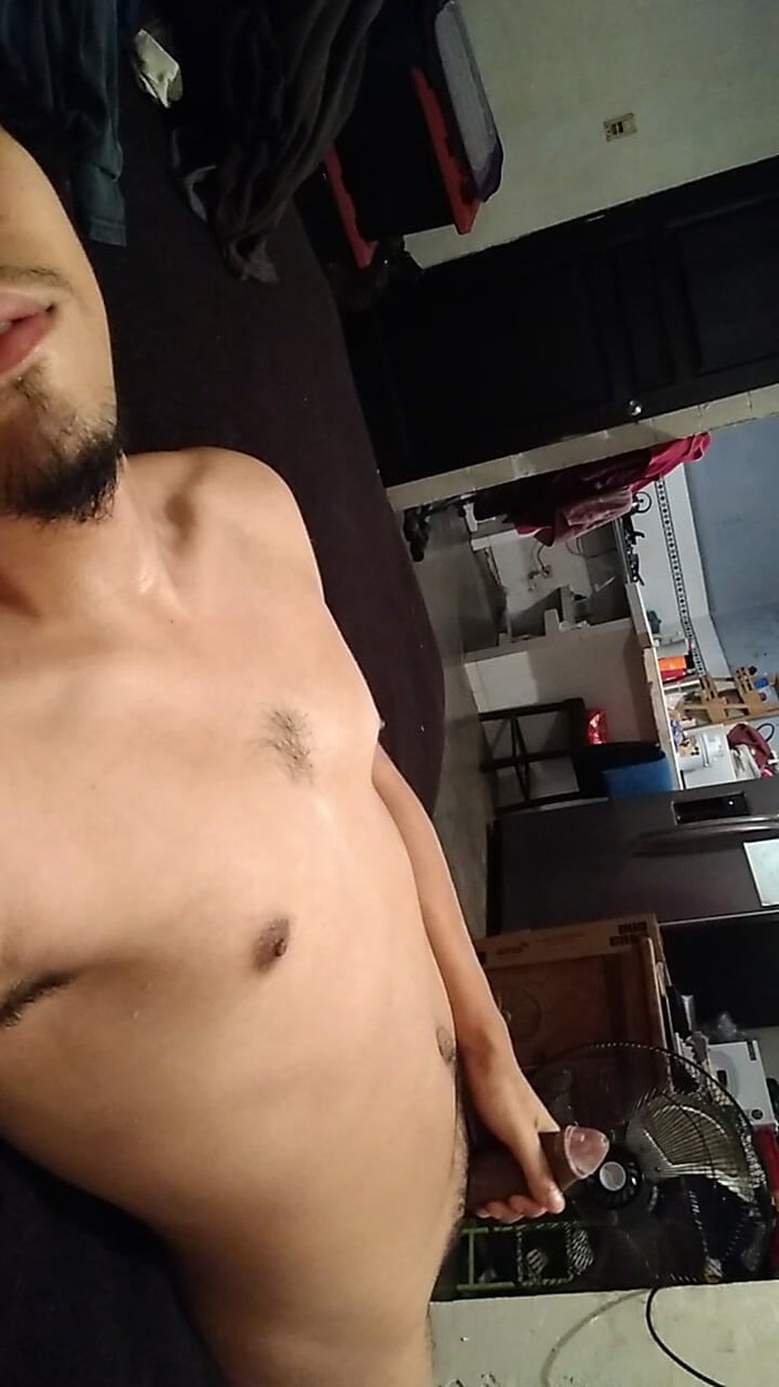 AlexAlejandro13: Cute Naked Boy with Pretty Face