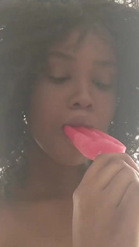 Melting Lips...