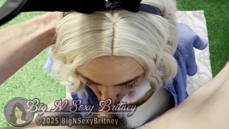 Big N Sexy Britney: Big N Sexy Britney Deepthroat / facefuck kompilace, díl 3 - Ona miluje...