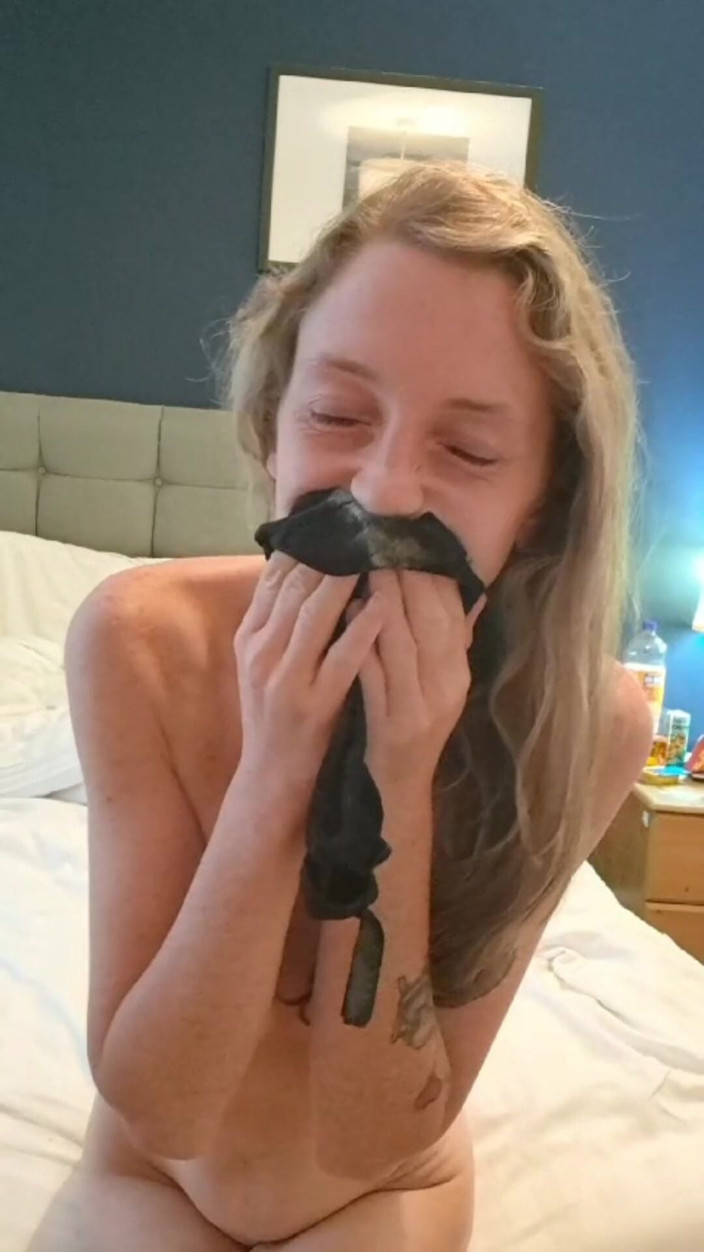ScottishSweetie: สาวขาวเซ็กซี่แกล้งเย้าเย็ดหีหีตูด