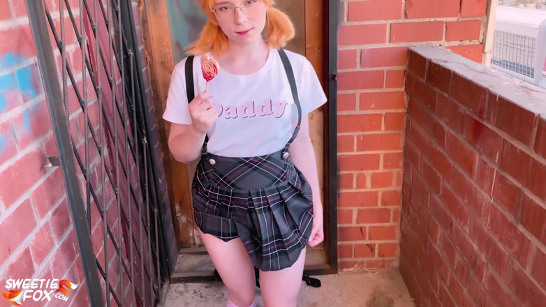 Sweetie Fox: Stepsister deepthroat and fuck on the balcony - skipped class