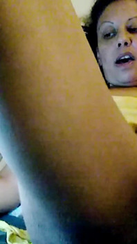Camming, sledování porna a hraní