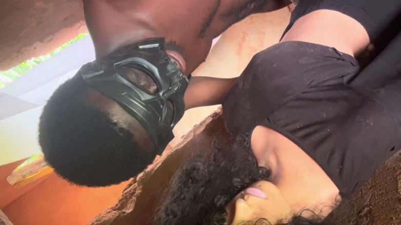Bangcum8: Qué duro me follo el coño trans más grande en...
