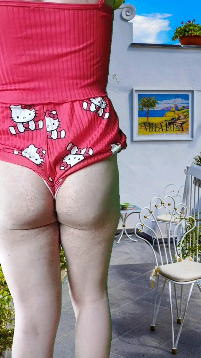 Kitty_Cross: 3 Juicy Booty Shemale Ladyboy Femboy Model Cosplayer Pornstar