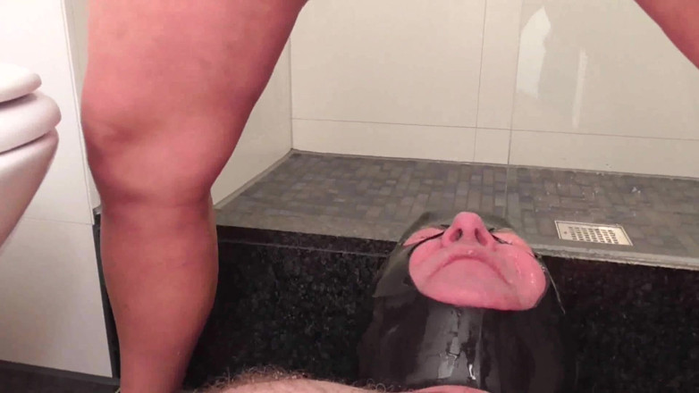 Femdom Austria: Golden Shower in Masked Face and Mouth