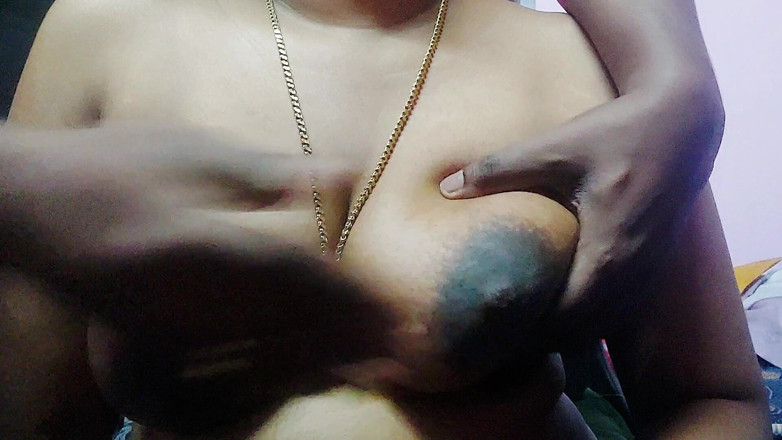 Desi Mohini: Frumoasă mătușă indiană cu Big Boy