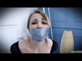 Gag Attack!: Lil Missy - rekaman seks bondage dengan stoking ketat
