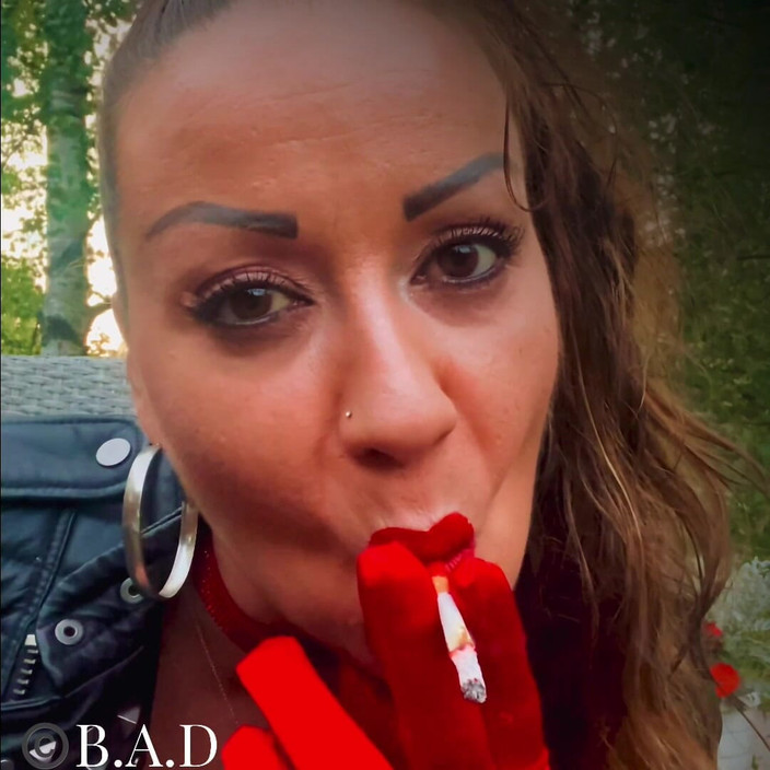 BambiAmbita: Bambiambita吸烟情节 第15部分