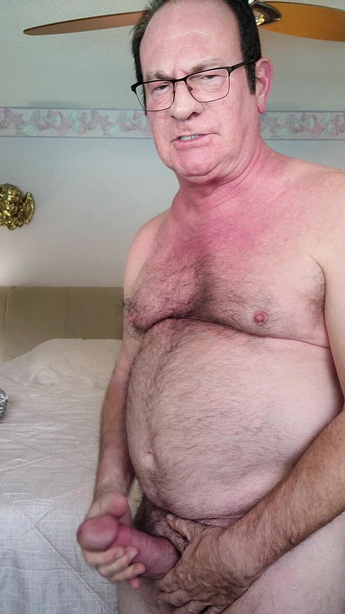 DaddyLNargo: Tati Spermă mare