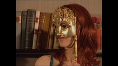 Deutschland porn: Sex în trei misterios pentru o brunetă cu doi bărbați mascați