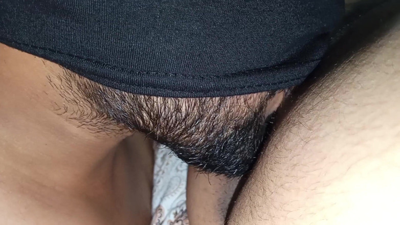 RedQueenRQ: Dulce romance de una pareja india de pueblo