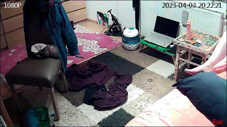 KittieNoOne: Masterberen terwijl je aan het bellen bent