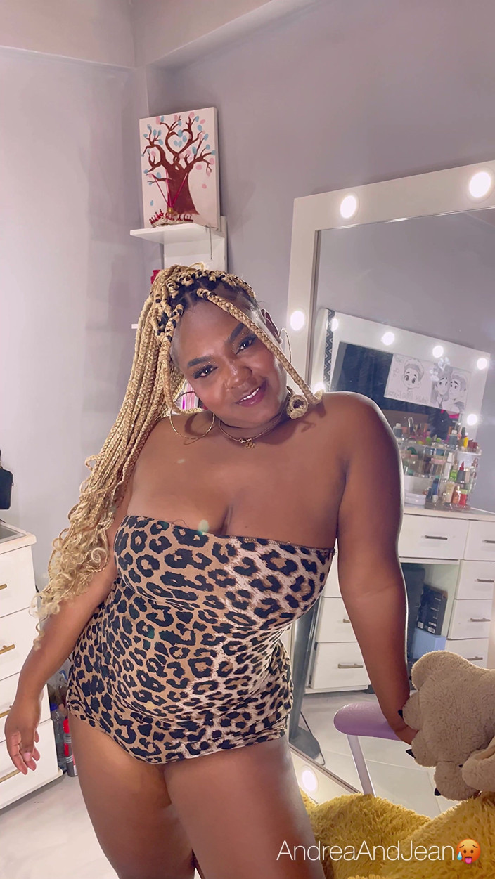 AndreaAndJean: I Fucked My Best Friend's Slut Stepsister