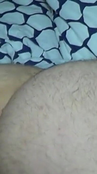 Romain berasmara di tandas awam