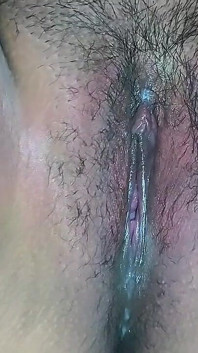 Nepalese Girl's Hairy Juicy Pussy