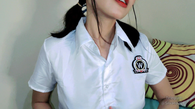 Silvana: Estudante tem relações sexuais com seus professores para obter as...
