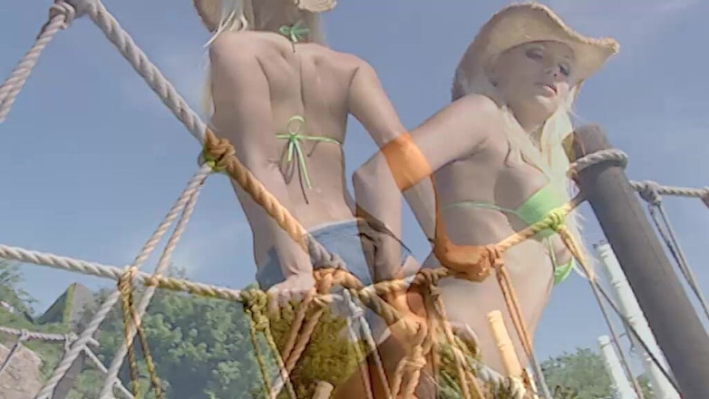 Dark Holes: 为你准备的美丽牛仔女脱衣