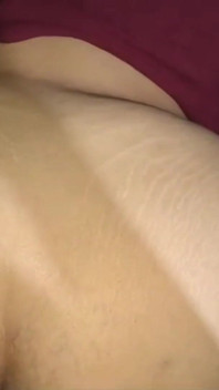 Moje nejlepší kamarádka mě vytáhne svým tlustým zadkem a ukáže mi ráj