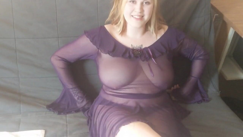 voyeurpervert: Lizzies 1. Apartmentbesuch