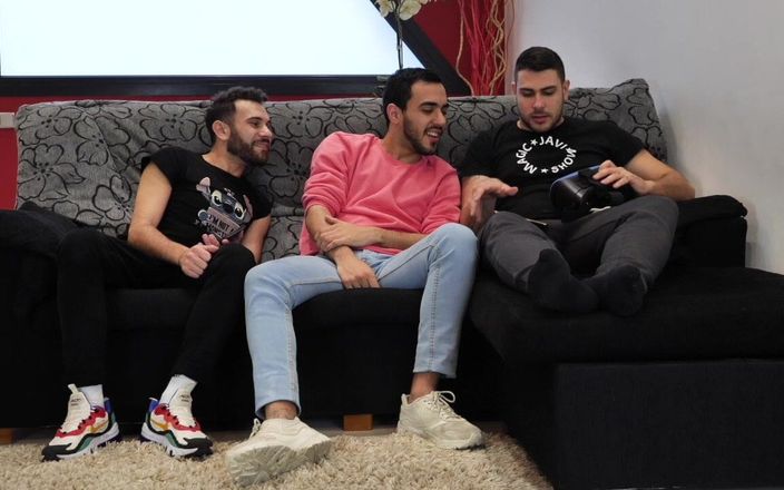 Bareback cum inside studio: Tehs děvka Marco Rush použitá surově douglas smithem