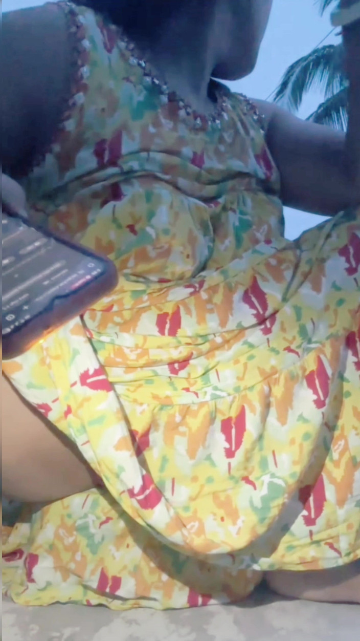 Hot Nisha bhabhi: Desi Bhabhi neuken met vibrator