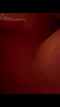 Sexivix はあなたのためだけに 1 つをこすります XXX