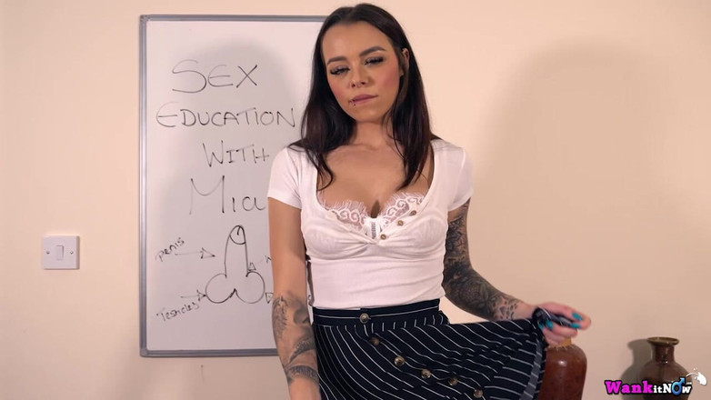 Wank it Now: Miah S - melancap dengan Miah