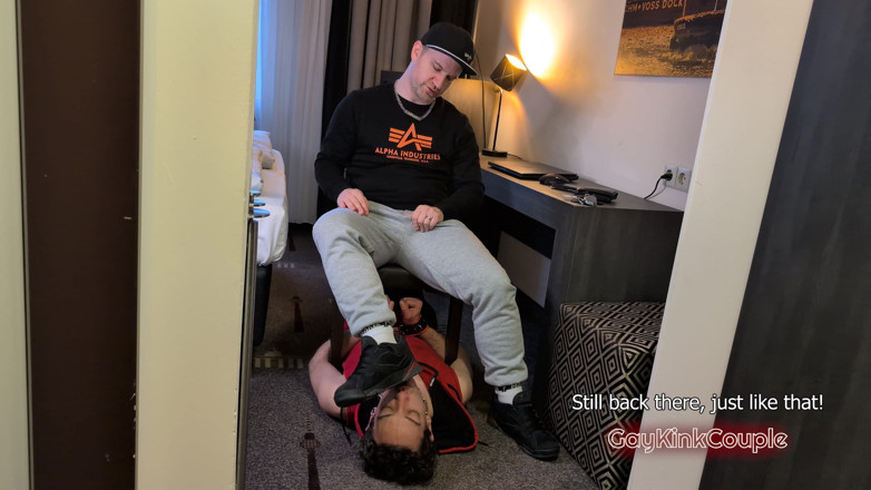 GayKinkCouple: Feet Worship During Business Trip