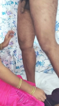 Indische lehrerin siya hat viralen sex mit hindi-audio