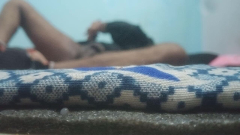 Urvashipatil123: Indický crossdresser sexy video hedvábí naqAb