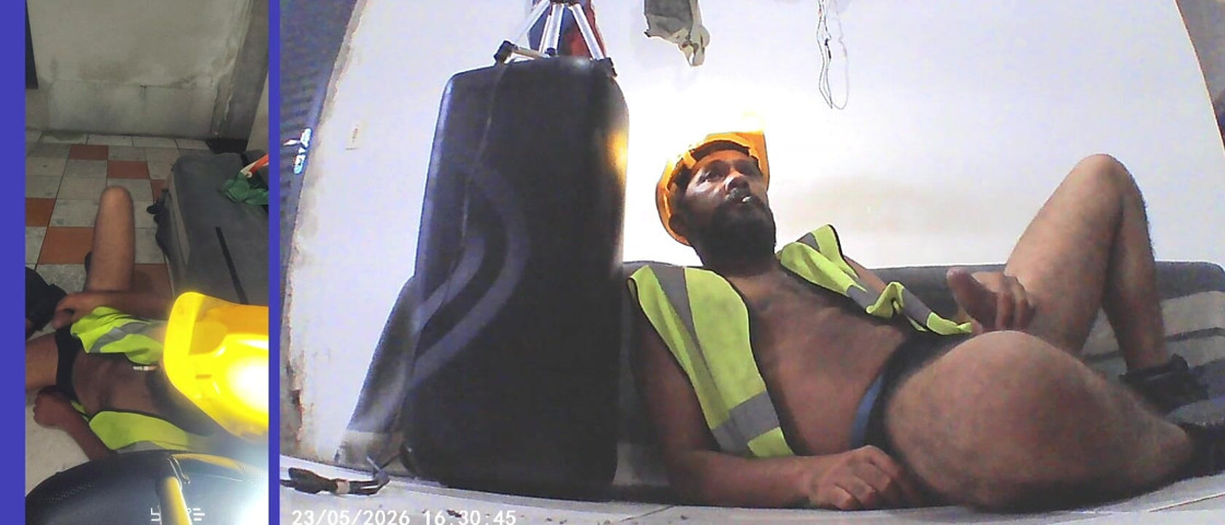 Relaxing and Watching. (Male Smell)