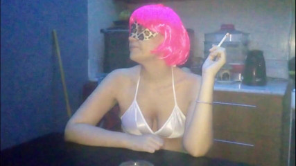Sexoamateur: Fumer des des cigarettes, desserrettes
