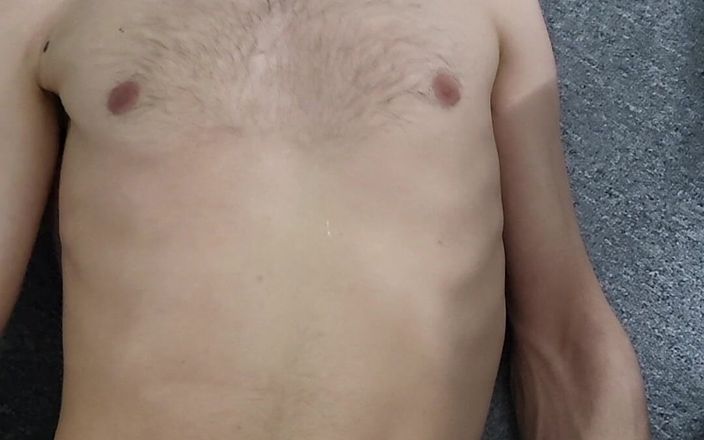 Twotwinkhusbands: Britský chlapec dostane tlustou nálož z pověšeného neoholeného ptáka