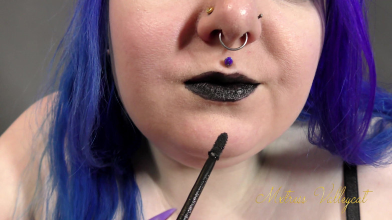 Mxtress Valleycat: Black lipstick fetish
