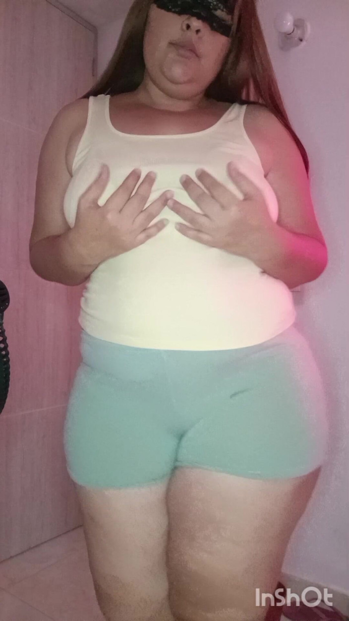 Jaky2023: 내 젖탱이는 네가 파피를 빨아줘!