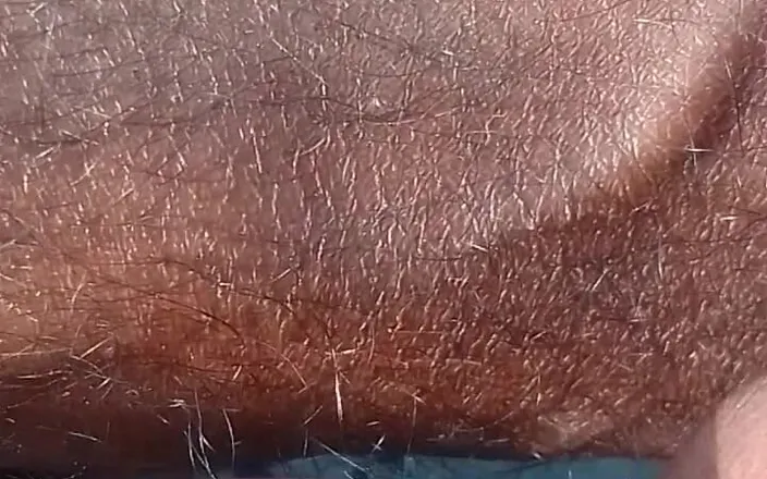 Crazy boy moment: Desi Cock