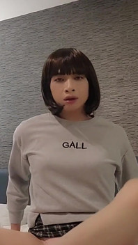 침대에서 당신을 유혹하는 내 엉덩이를 열어