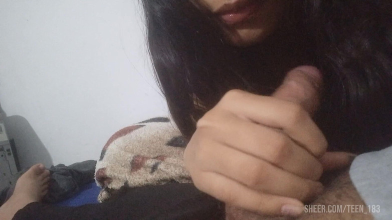 homemadeteen18: Sexe Oral D’une Teen De 18 Ans. J’essaie De La Convaincre...