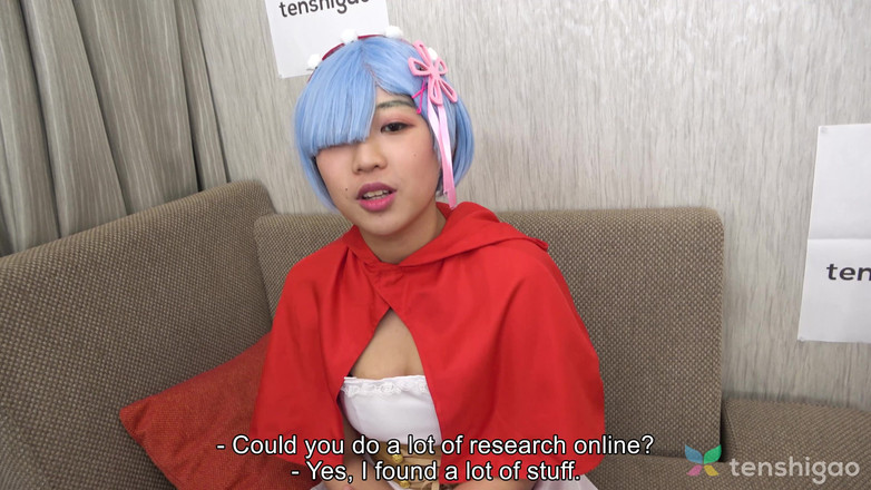 Tenshigao: Riho Machida jest w swoim kostiumie anime, kiedy odwiedza nas...