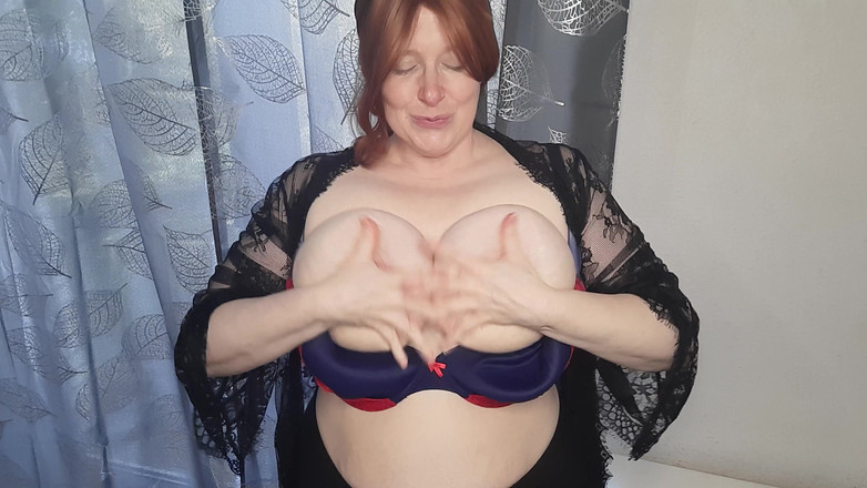 Curly_Dreams: Öl Für Meine Titten Und Du Stellst Dir Vor Es...