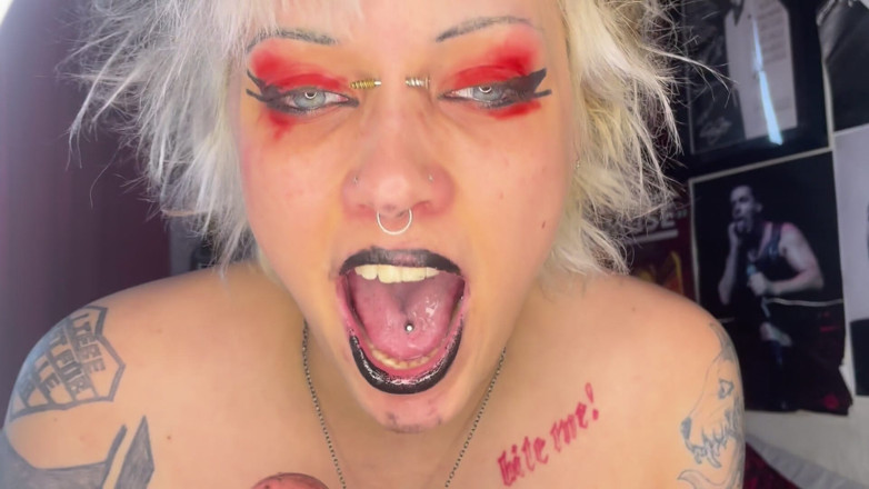Glitterqueen1999: Mp4 Boyfriend Bday Blowjob Super Sloppy Lipstick Fetish