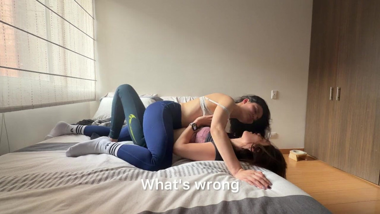 scarlettandc: Spor salonundan eve geldik ve çok ateşli olduğumuz için seviştik