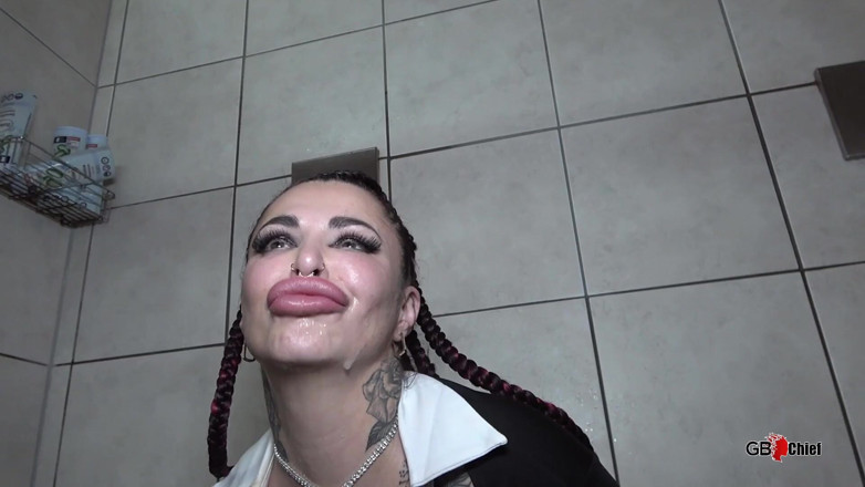GangBang-Dream: Alicia Dark real , puta lechera hardcore gangbang en Hamburgo