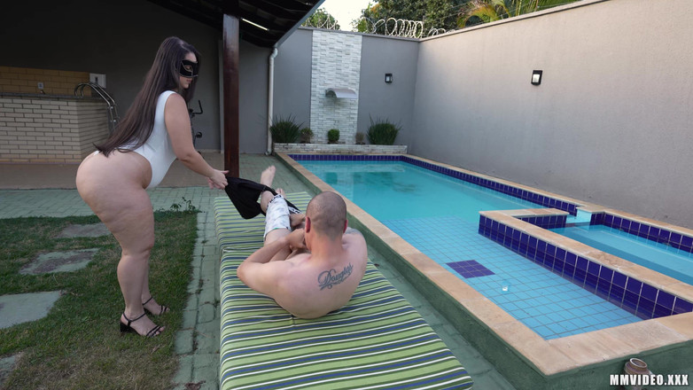 MMVIDEO: Monstrózní péro v mém zadku udělalo můj paroháč hrdý