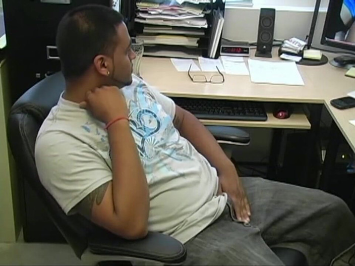 The Great Canadian Male: Jose - Eerste contact