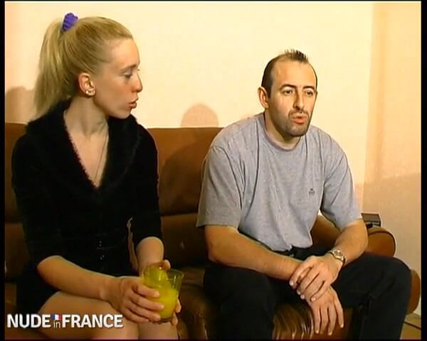 La France a Poil: เพื่อนบ้านกับเพื่อนบ้านจะเย็ดกันต่อหน้าการ์ตูนโป๊!